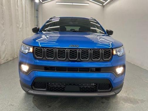 Hydro Blue Pearlcoat 2026 Jeep Compass Latitude