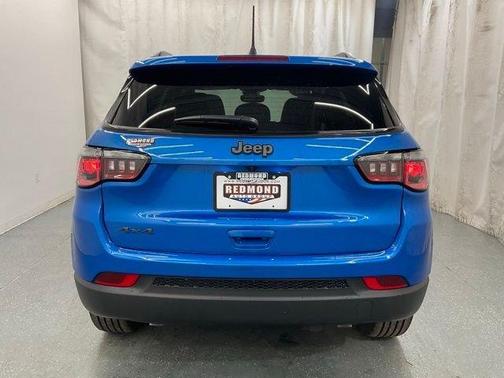 Hydro Blue Pearlcoat 2026 Jeep Compass Latitude