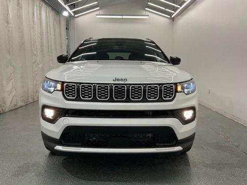 Bright White Clearcoat 2026 Jeep Compass Limited