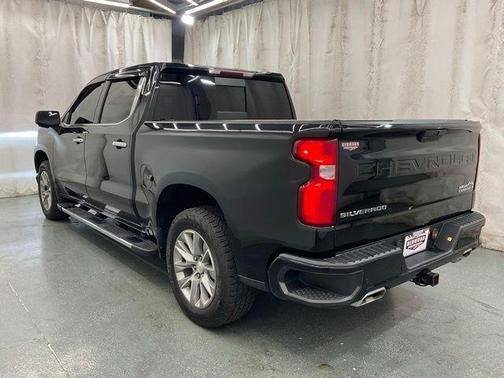 Black 2021 Chevrolet Silverado 1500 High Country