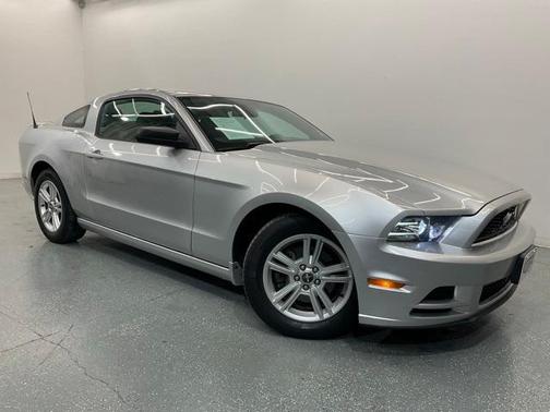 2013 Ford Mustang V6