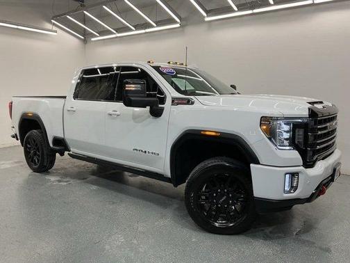 2022 GMC Sierra 2500 AT4