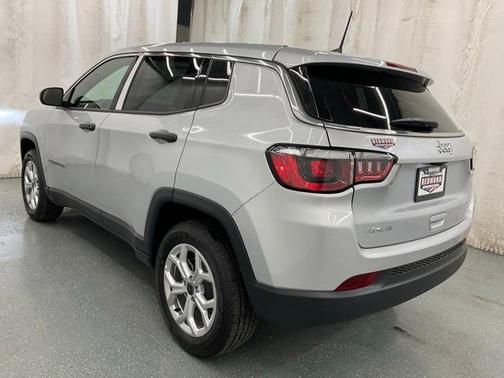 2025 Jeep Compass Sport