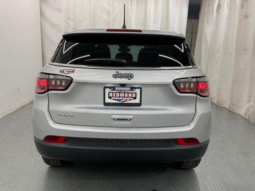 2025 Jeep Compass Sport