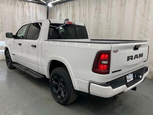 Bright White Clearcoat 2026 RAM 1500 Big Horn/Lone Star