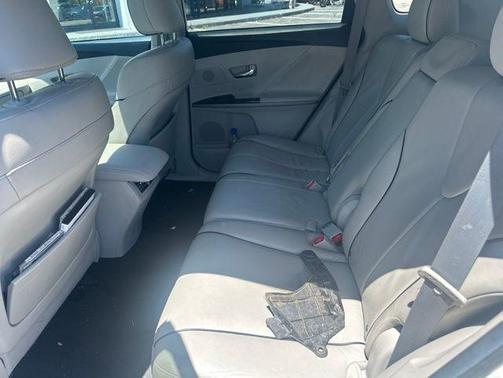 Blizzard Pearl 2012 Toyota Venza XLE