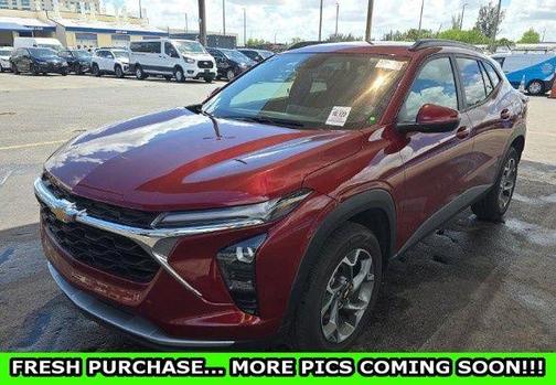 2025 Chevrolet Trax LT