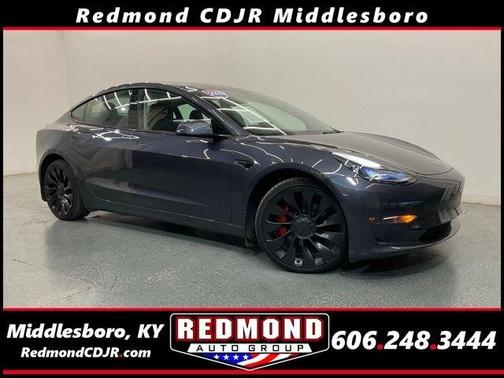 Midnight Silver Metallic 2023 Tesla Model 3 Performance