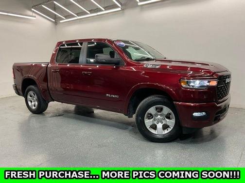Delmonico Red Pearlcoat 2025 RAM 1500 Big Horn/Lone Star