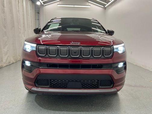 Velvet Red Pearlcoat 2022 Jeep Compass Altitude