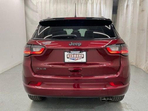 2022 Jeep Compass Altitude