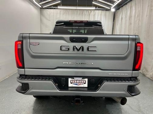 2024 GMC Sierra 2500 Denali