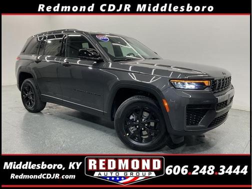 2026 Jeep Grand Cherokee Laredo