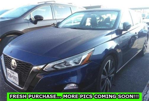 2022 Nissan Altima 2.5 SR