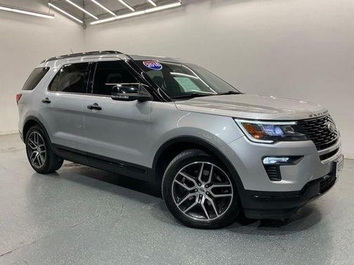 Ingot Silver 2018 Ford Explorer sport