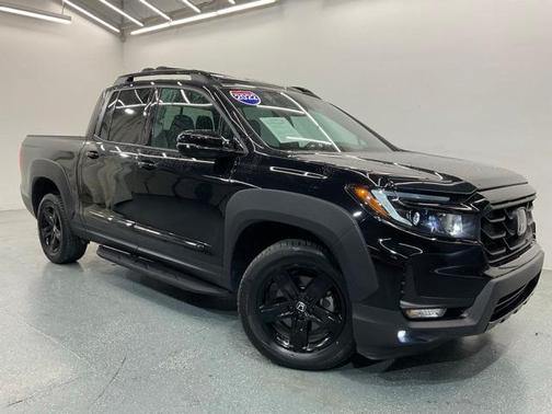 2022 Honda Ridgeline Black Edition