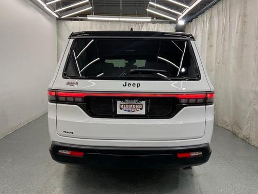 2026 Jeep Grand Wagoneer L 