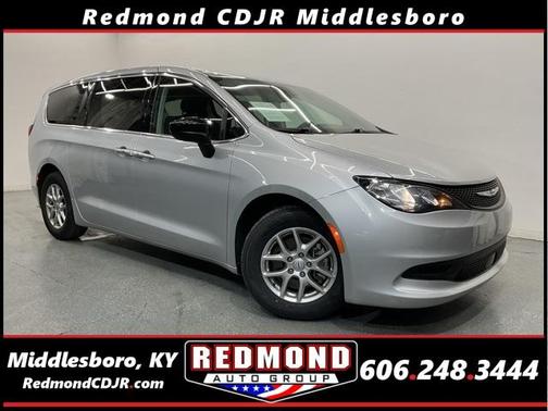 2024 Chrysler Voyager LX