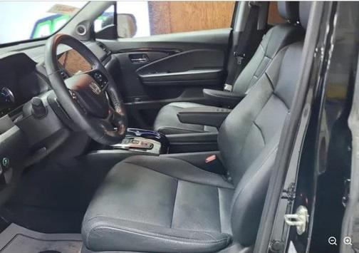 2021 Honda Pilot Touring 8-Passenger