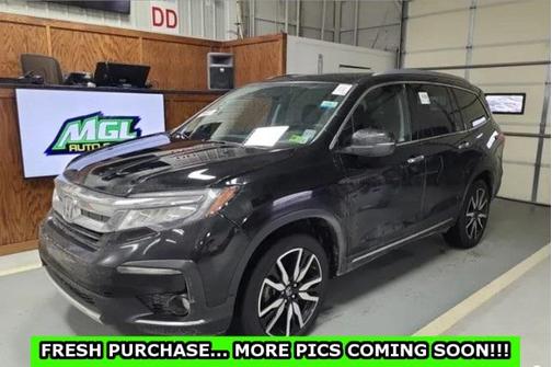 2021 Honda Pilot Touring 8-Passenger