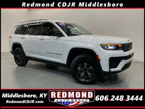 Bright White Clearcoat 2026 Jeep Grand Cherokee L Laredo