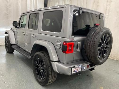 2021 Jeep Wrangler Unlimited Sahara Altitude