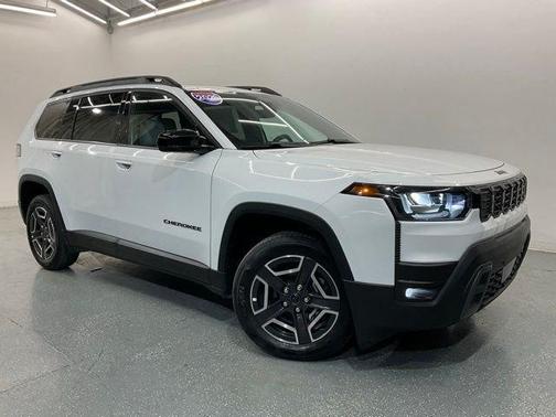 2026 Jeep Cherokee LAREDO/LIMITED