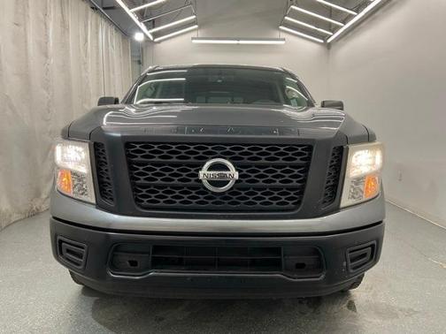2017 Nissan Titan S