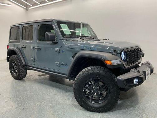 2025 Jeep Wrangler 4xe Sport