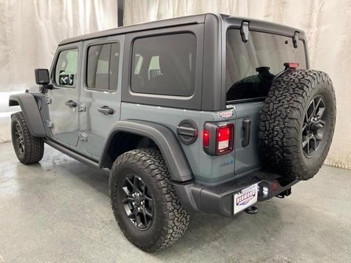 2025 Jeep Wrangler 4xe Sport