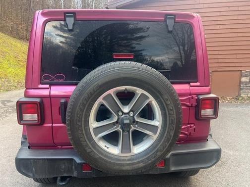 2022 Jeep Wrangler Unlimited Sahara