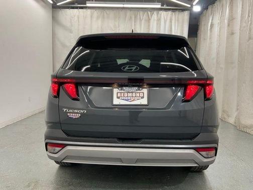 Gray 2025 Hyundai TUCSON SEL