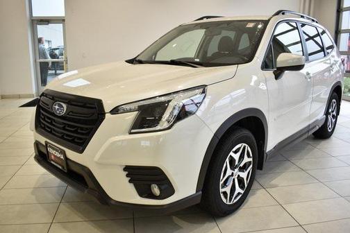 2022 Subaru Forester Premium
