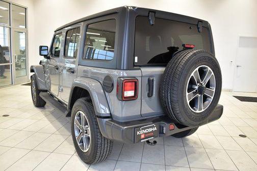 2023 Jeep Wrangler 4-Door Sahara 4x4