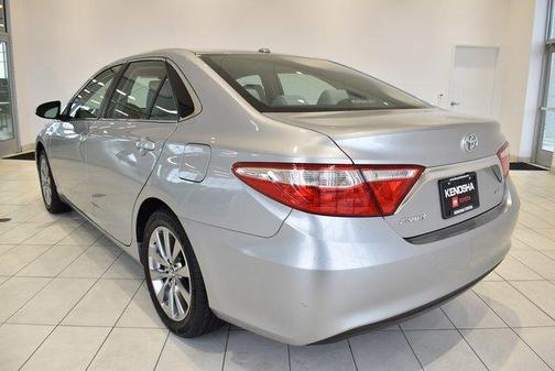 2016 Toyota Camry XLE