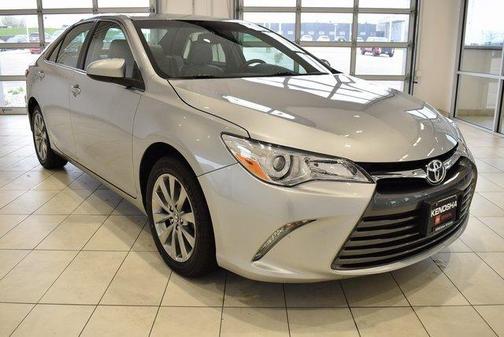 2016 Toyota Camry XLE