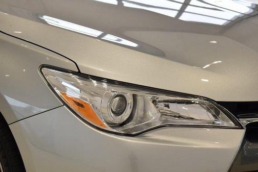 2016 Toyota Camry XLE