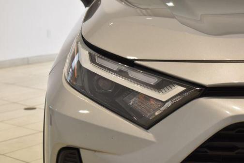 Silver Sky Metallic 2025 Toyota RAV4 Hybrid LE