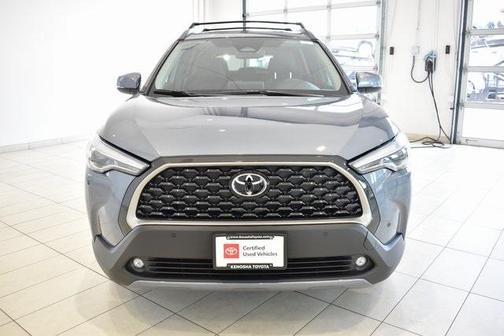 2024 Toyota Corolla Cross XLE