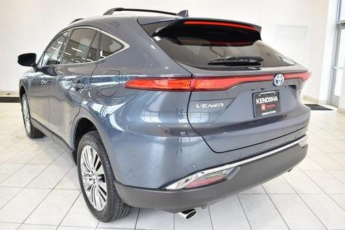 2024 Toyota Venza XLE