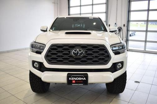 White 2022 Toyota Tacoma TRD Sport