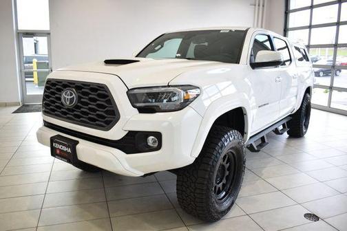 White 2022 Toyota Tacoma TRD Sport