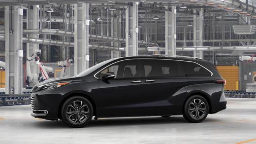2025 Toyota Sienna Platinum 7 Passenger