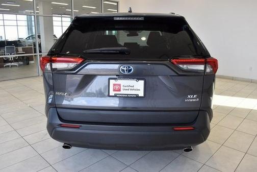 2022 Toyota RAV4 Hybrid XLE