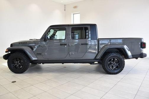 2022 Jeep Gladiator Sport