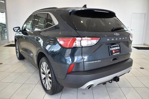 2022 Ford Escape Titanium