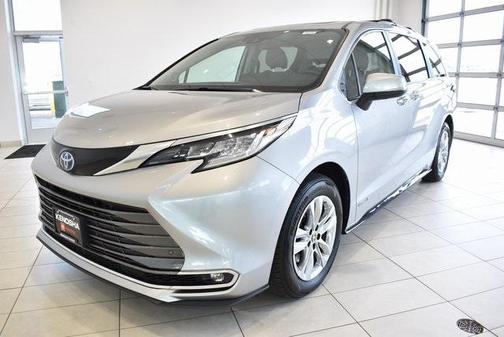 2021 Toyota Sienna Limited
