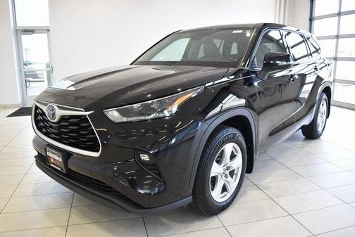 2021 Toyota Highlander LE