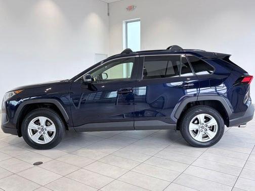 2019 Toyota RAV4 Hybrid XLE