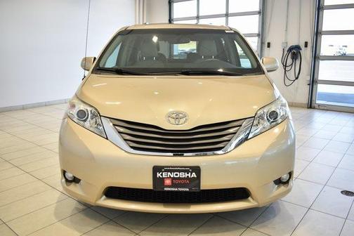 2014 Toyota Sienna XLE